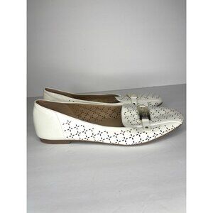 Kenneth Cole size 10 white ballet slip on shoes
